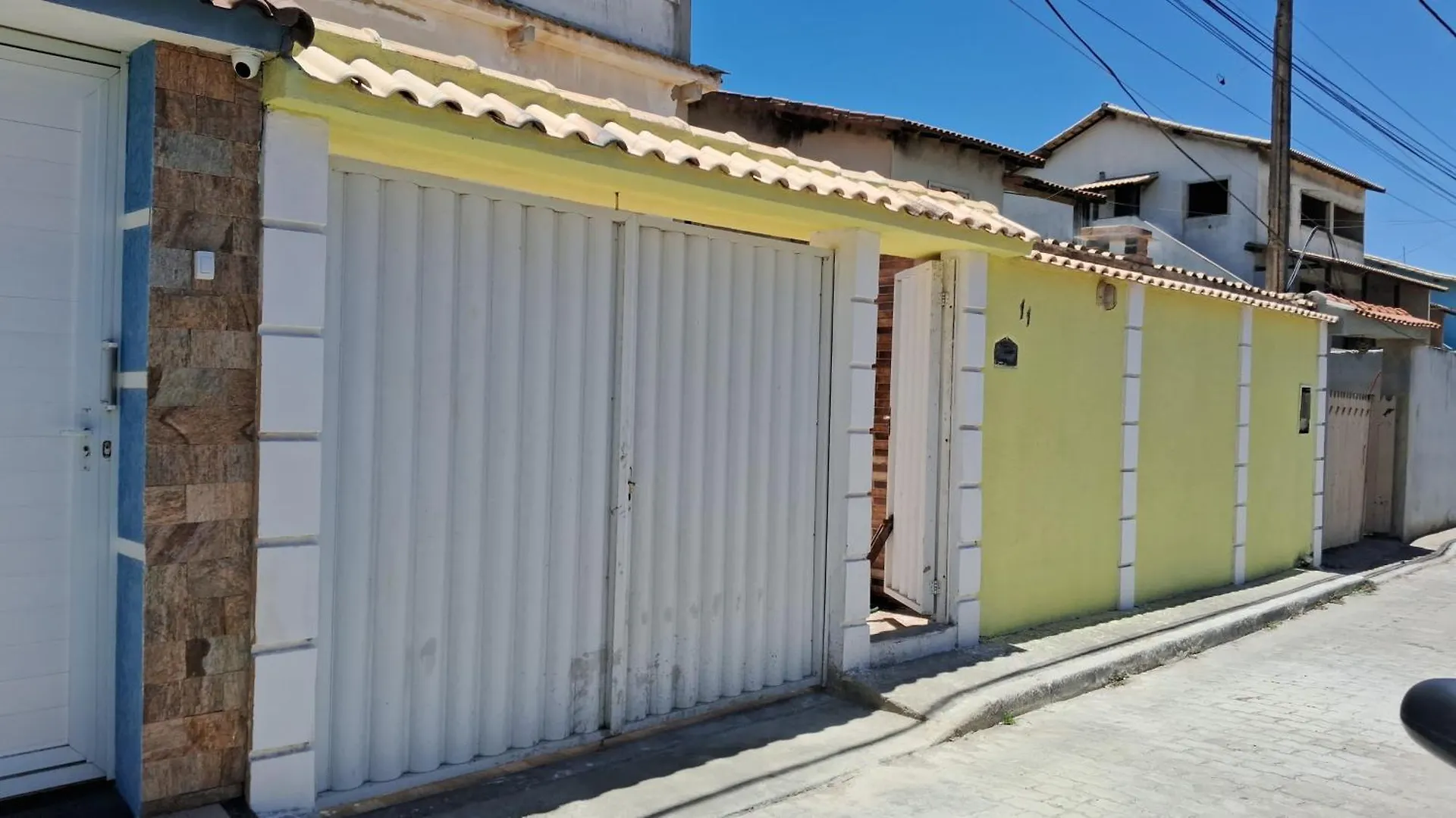 Cabo Frio, Suites Pe Areia Apartamento